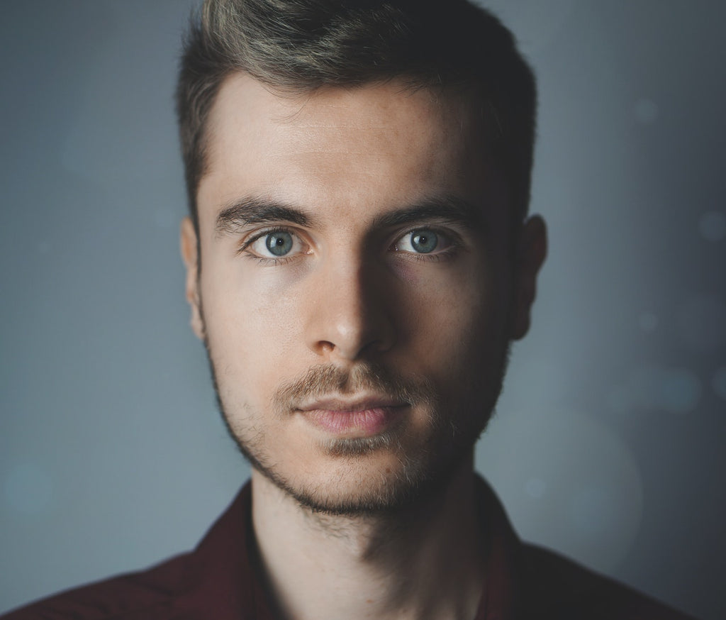 How to comb short hair for men